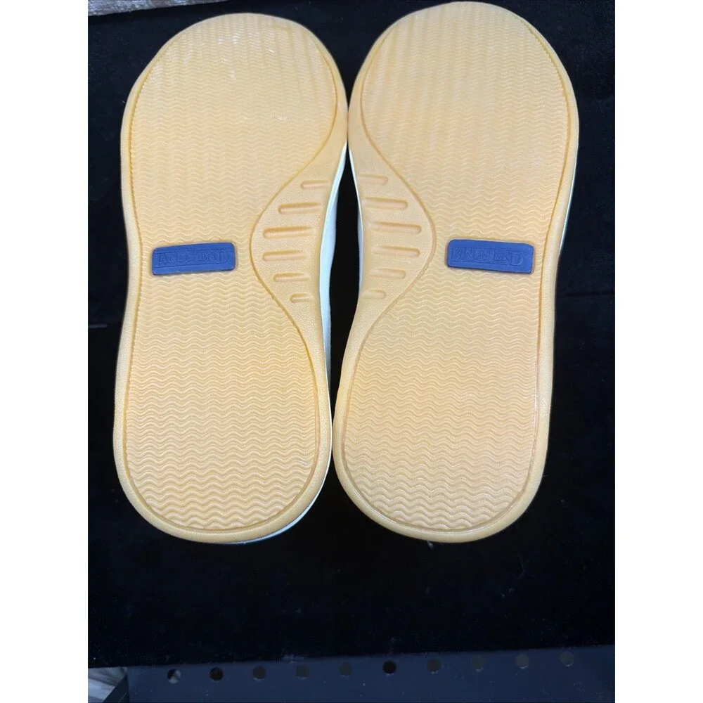Lands' End Women's Cream Suede Slip On Sneakers/Shoes Sz 7.5 NWOB